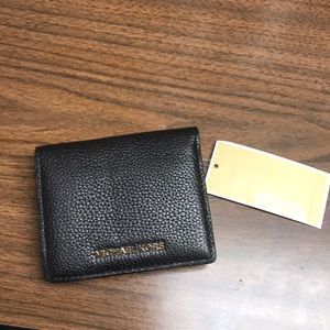 ML wallet